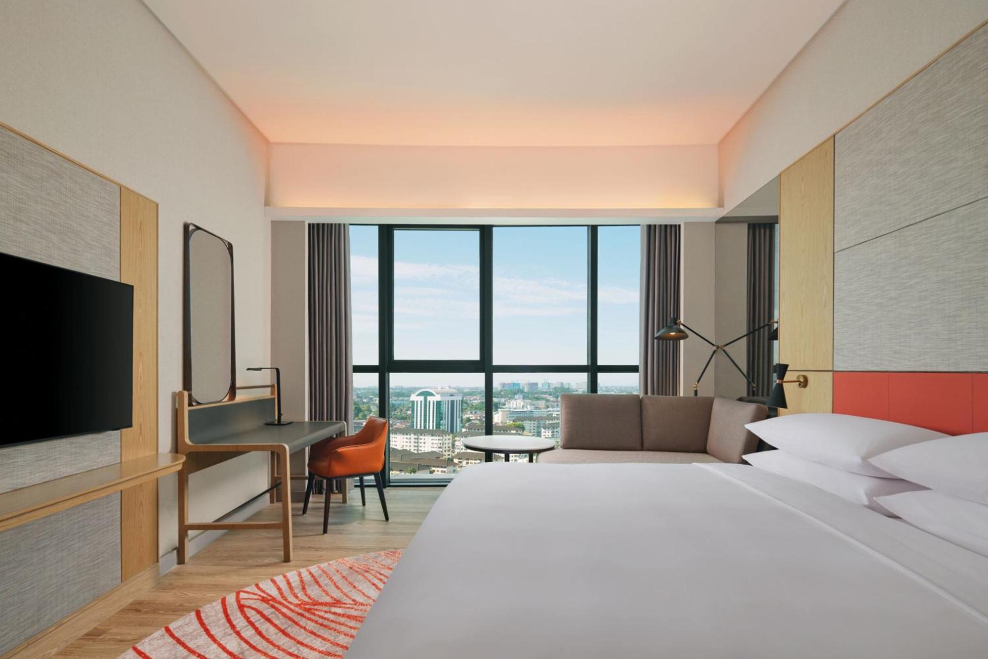 Sheraton Kuching Hotel Екстериор снимка