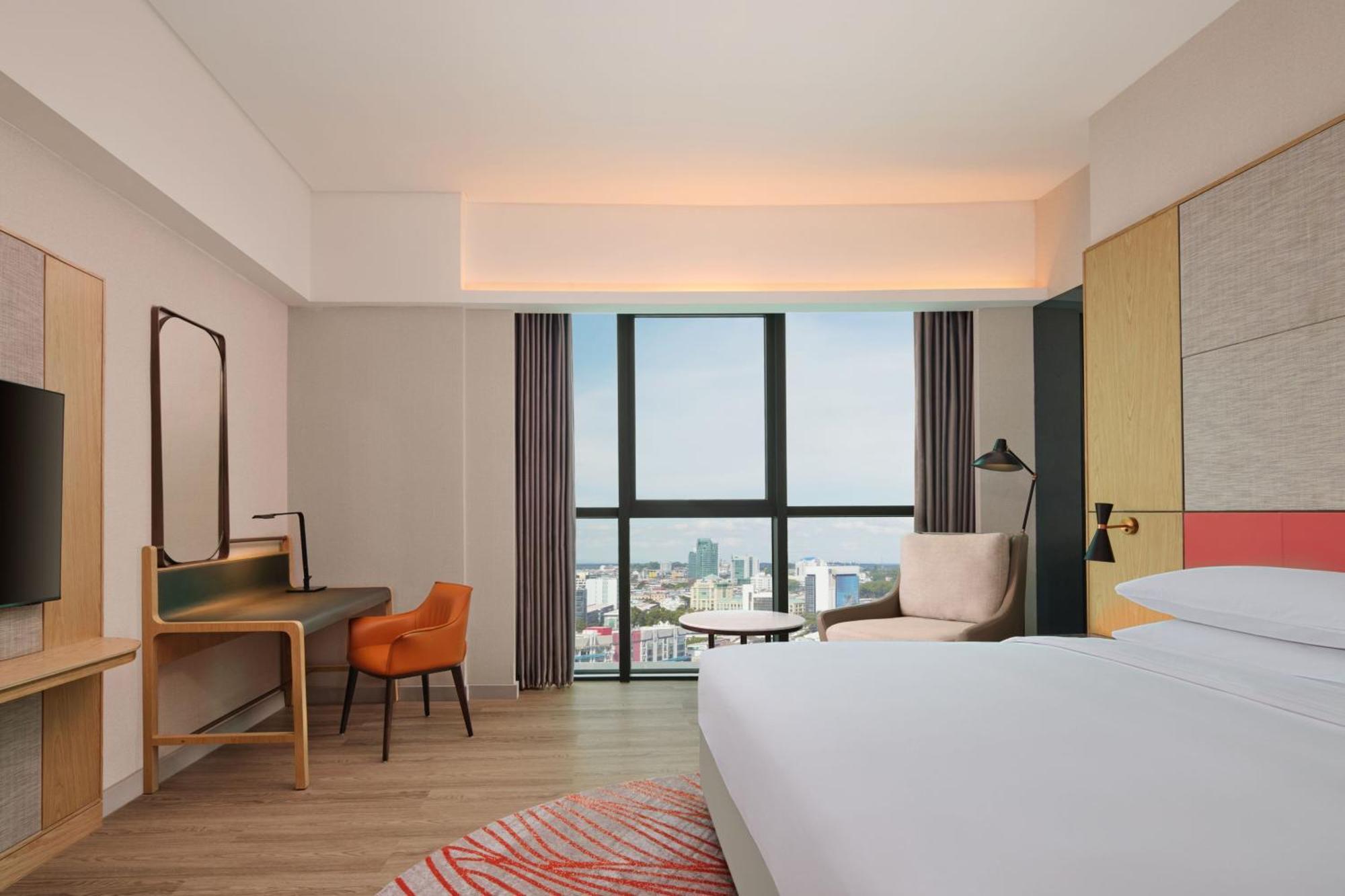 Sheraton Kuching Hotel Екстериор снимка