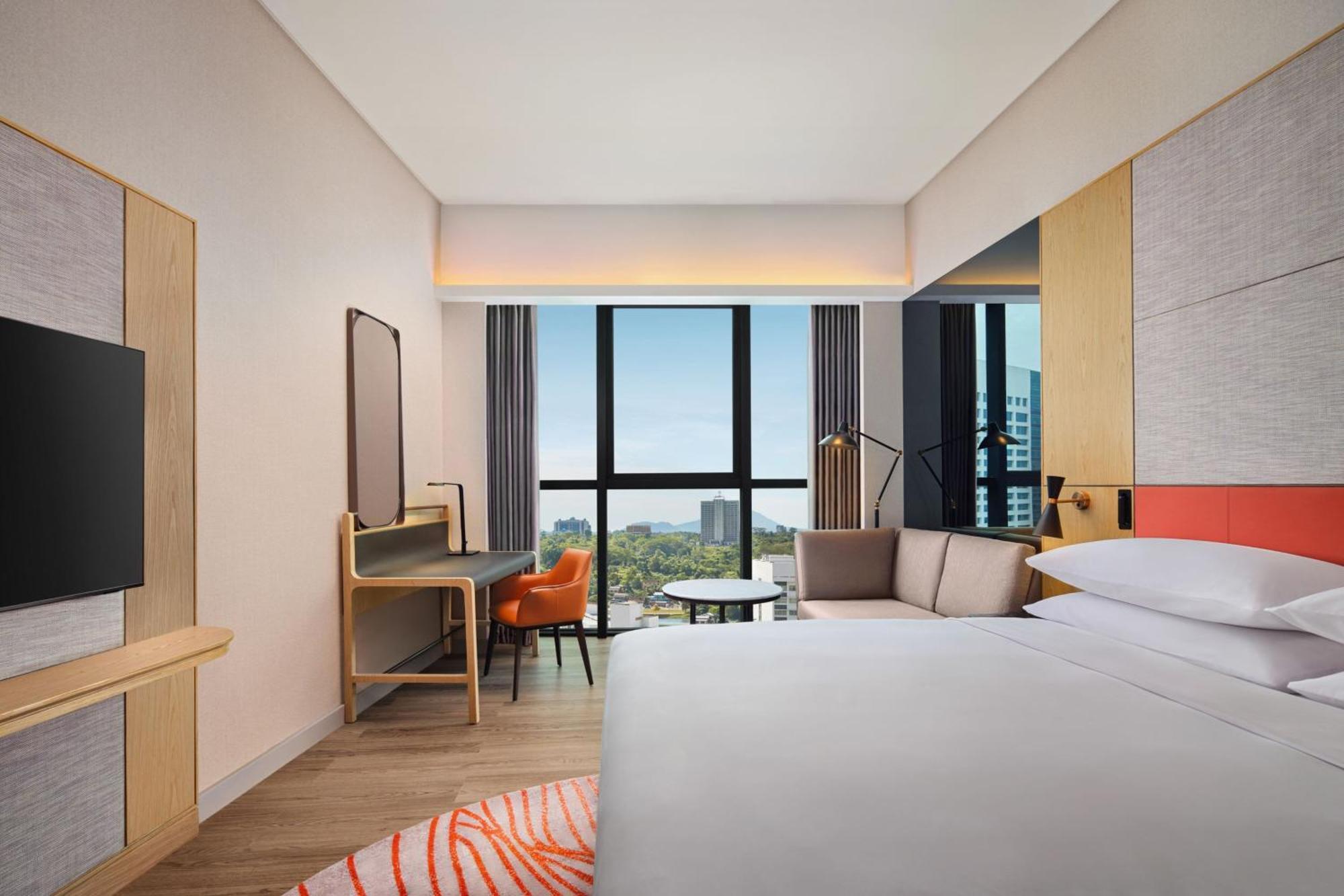 Sheraton Kuching Hotel Екстериор снимка